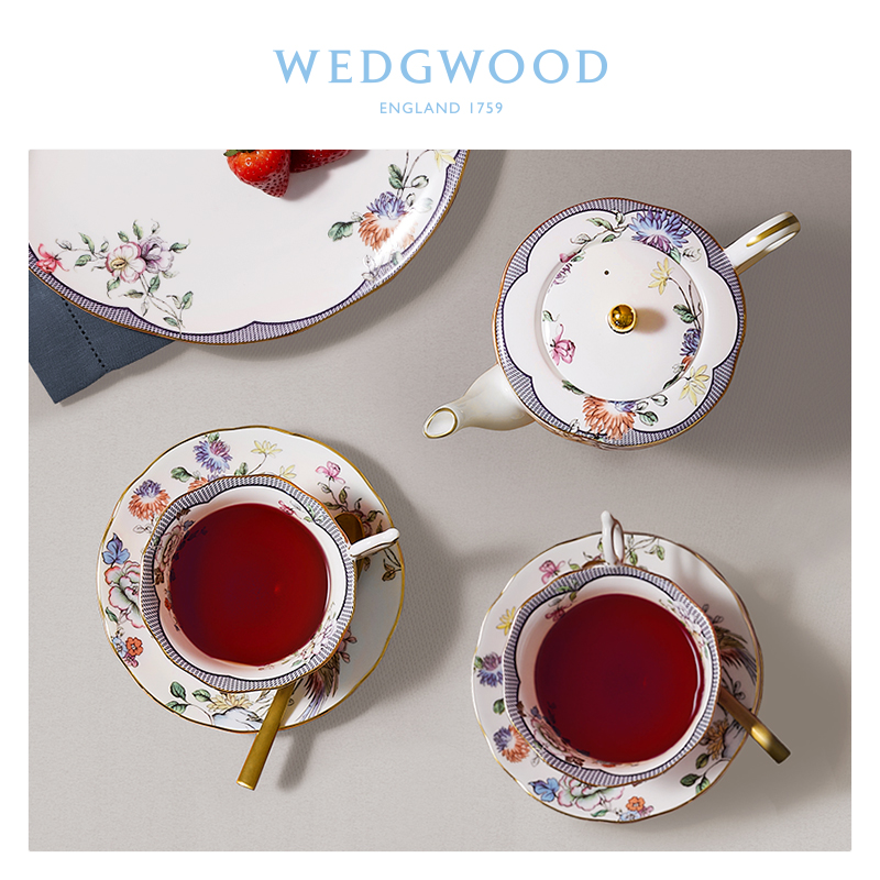 【肖战推荐】WEDGWOOD幸运彩雀一壶2杯2碟小雀幸骨瓷泡茶组套装-图0