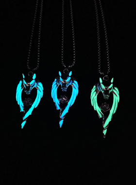 夜光狼王项链钛钢图腾情侣毛衣链