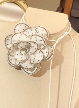 山茶花系带气质满钻颈链项链