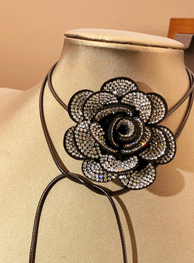 山茶花朵满钻颈链choker项圈