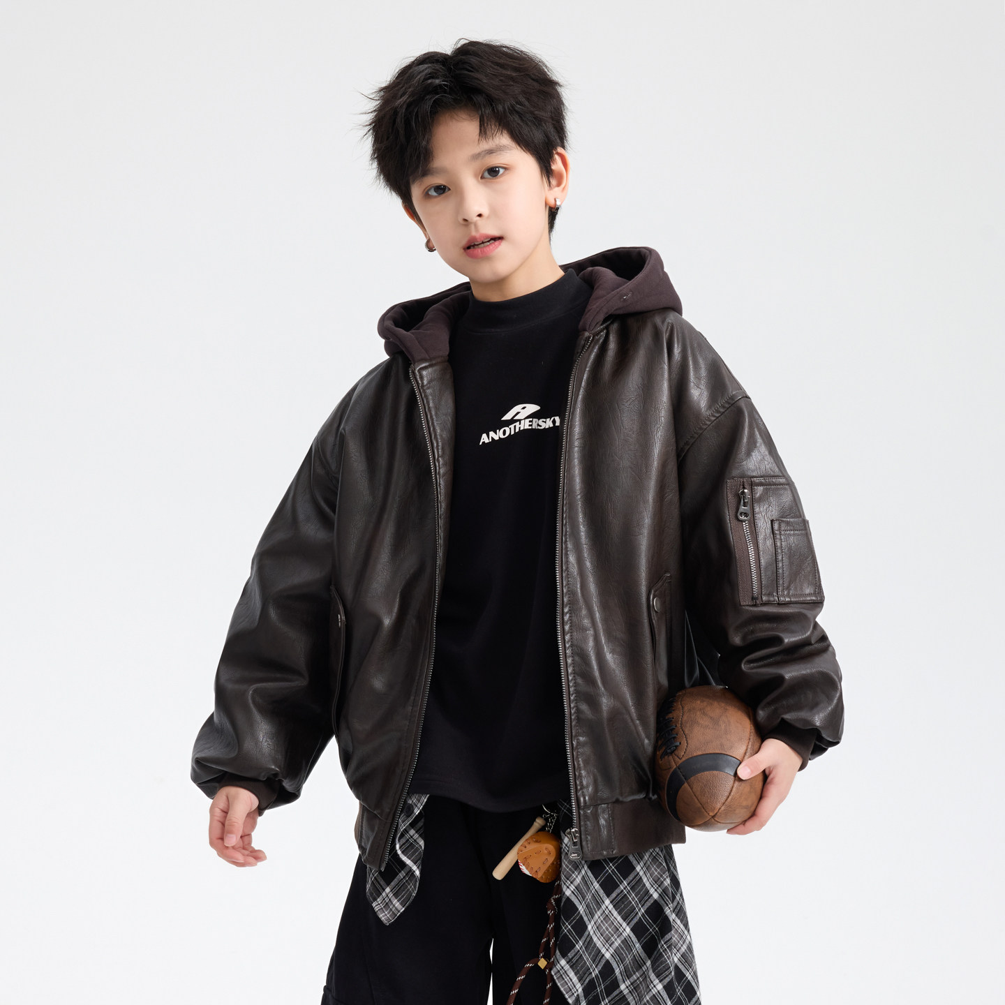 男童皮衣2025新款秋冬季儿童学生中大童男孩帅气加厚保暖棉衣外套,淘宝优惠券,粉丝福利购,淘宝优惠卷