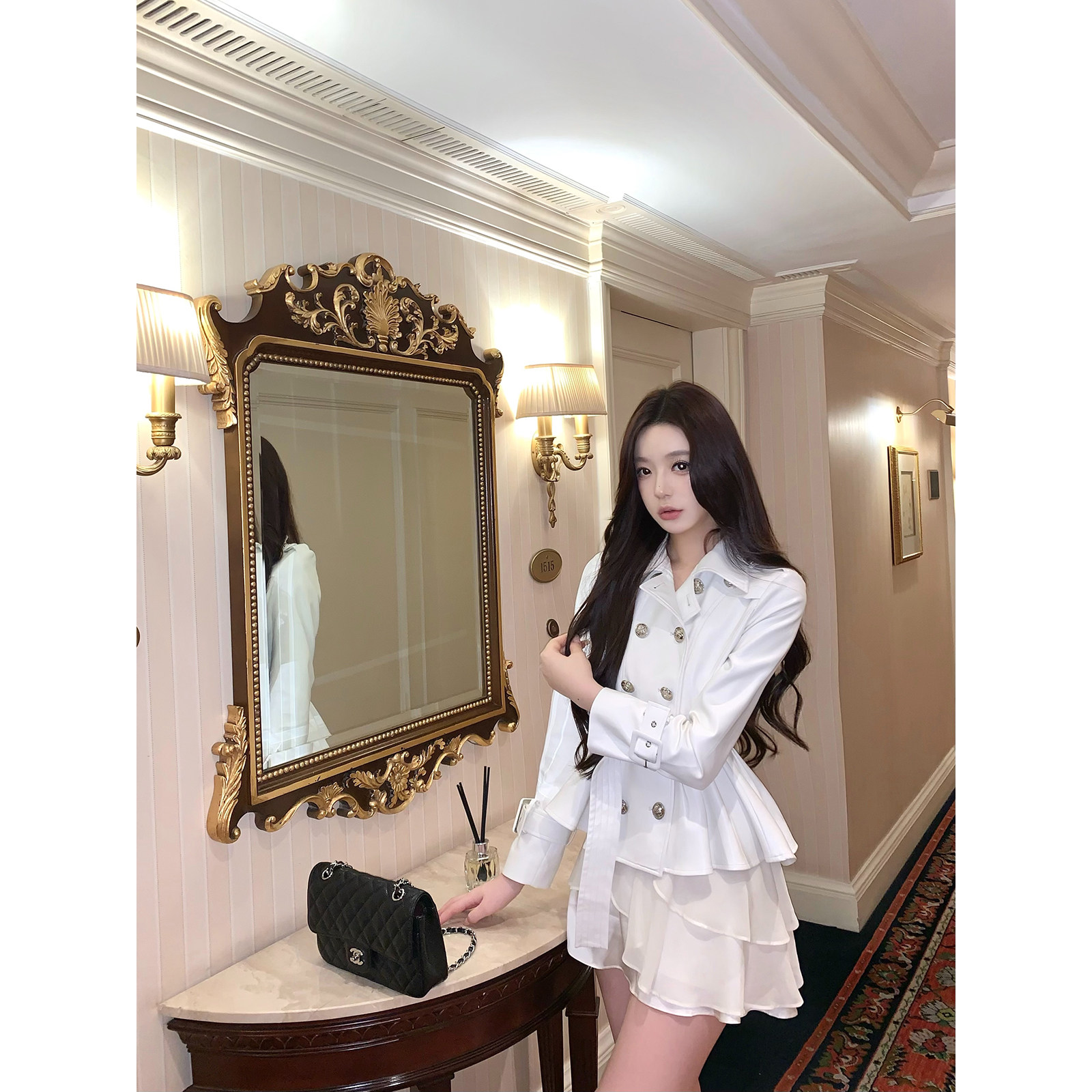 Hotdog 热狗很辣【冷都贵女 皮质风衣】白色气质双排扣皮衣短外套,淘宝优惠券,粉丝福利购,淘宝优惠卷