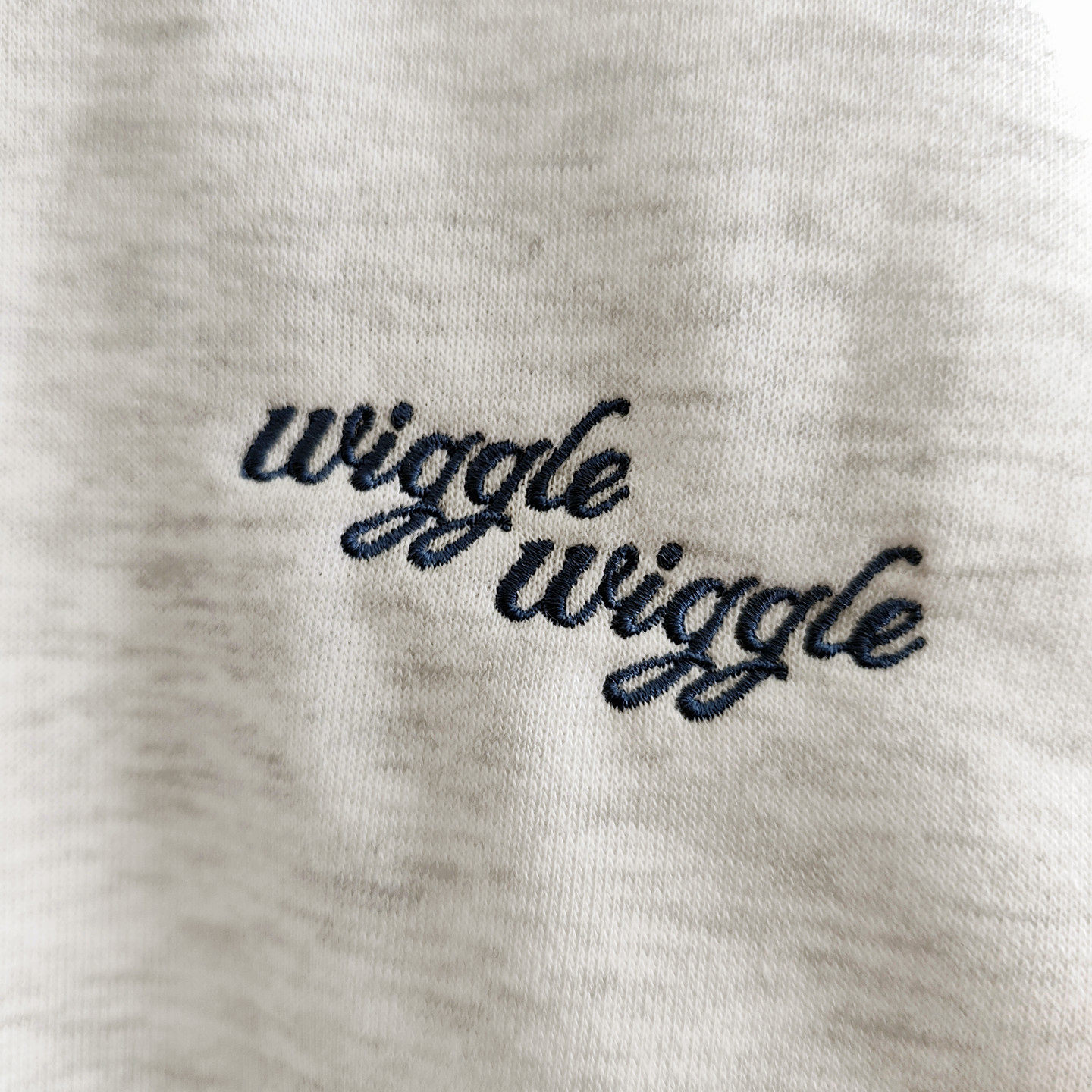 日单笑脸潮牌刺绣卫衣女新春款甜美优雅百搭休闲风潮流长袖上衣,淘宝优惠券,粉丝福利购,淘宝优惠卷