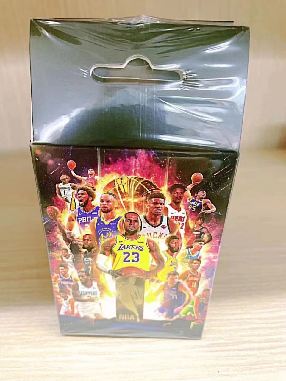 原装正品PANINI球星卡礼品包装精品卡帕尼尼NBA球星卡盒装限量-图1