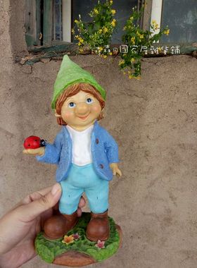复古做旧彩绘森林小矮人装饰摆件