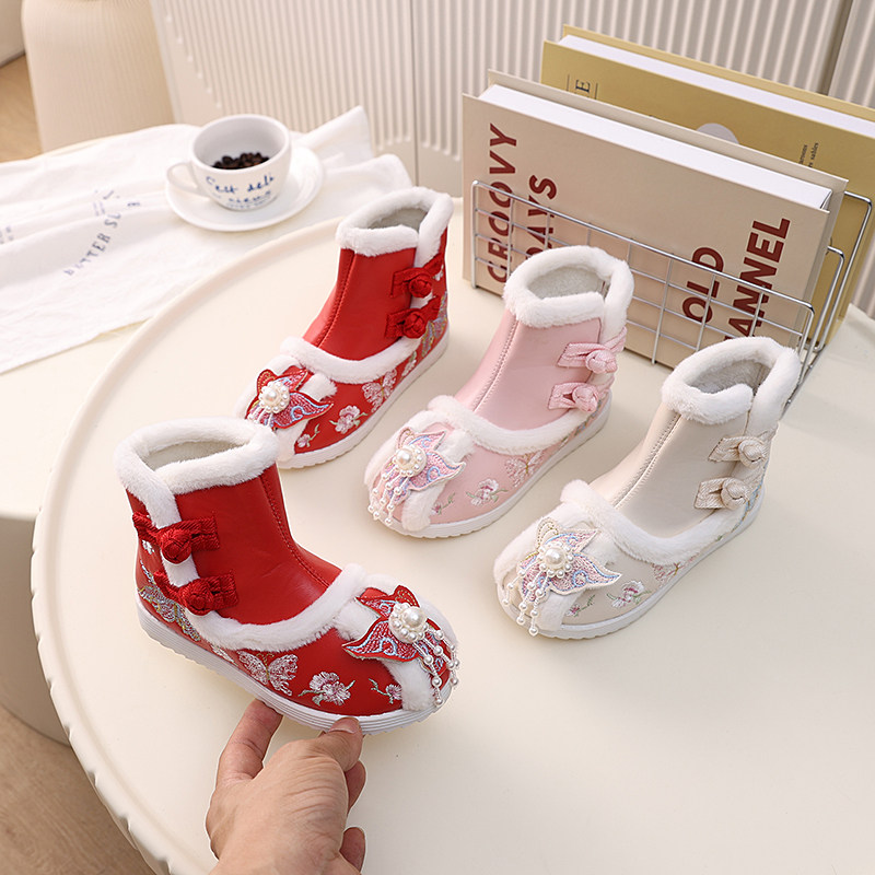 儿童加绒汉服鞋子女童秋冬棉靴马面裙绣花鞋中国风鞋新中式拜年鞋,淘宝优惠券,粉丝福利购,淘宝优惠卷