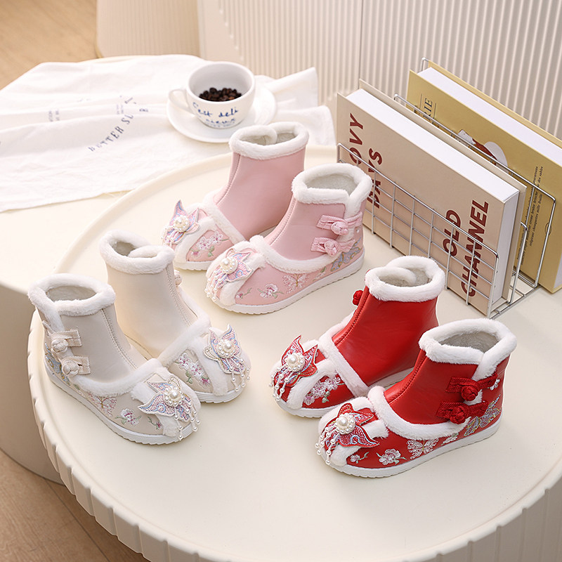 儿童加绒汉服鞋子女童秋冬棉靴马面裙绣花鞋中国风鞋新中式拜年鞋,淘宝优惠券,粉丝福利购,淘宝优惠卷