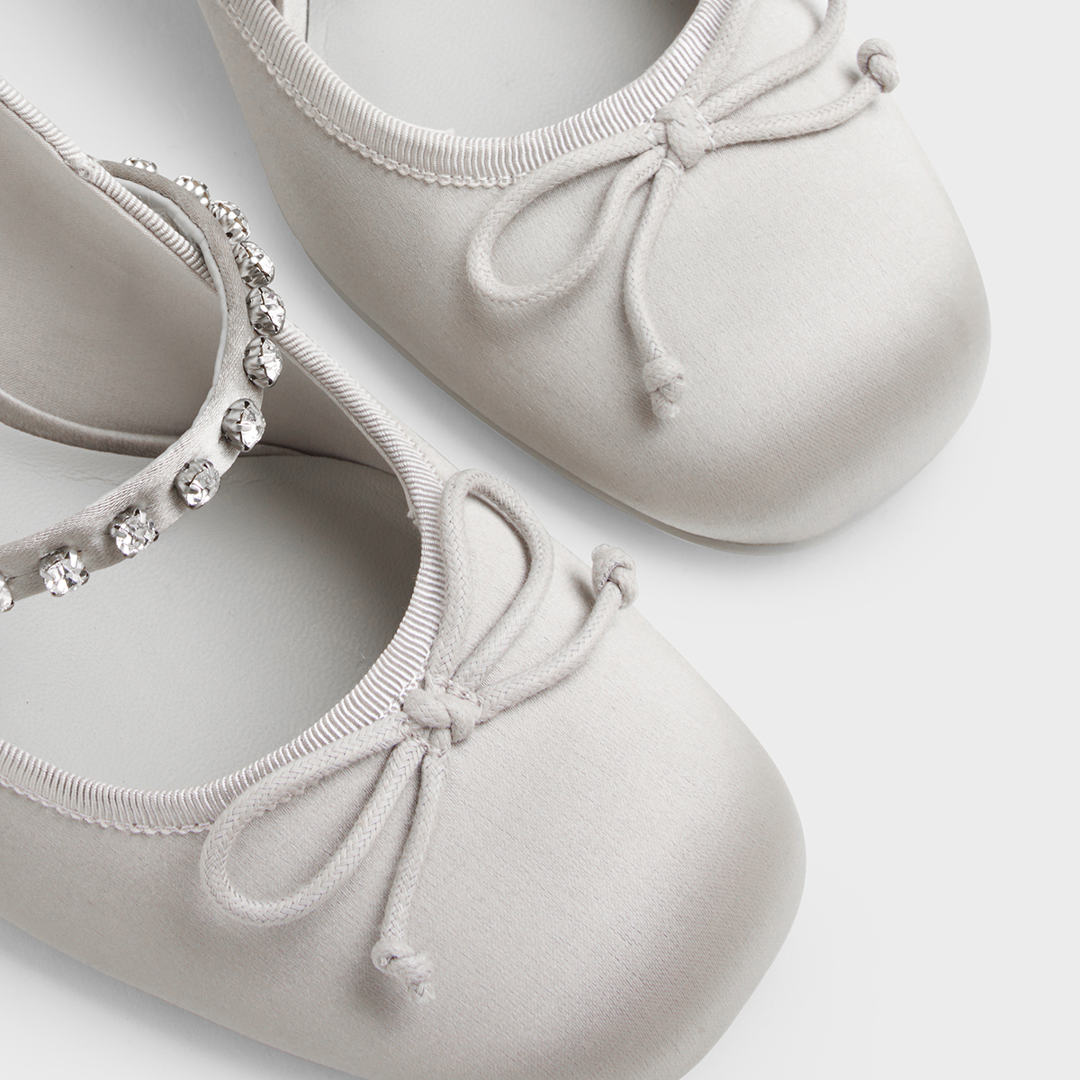 CHARLES&KEITH秋冬女鞋CK1-60280448亮钻一字带高跟玛丽珍鞋女 - 图3