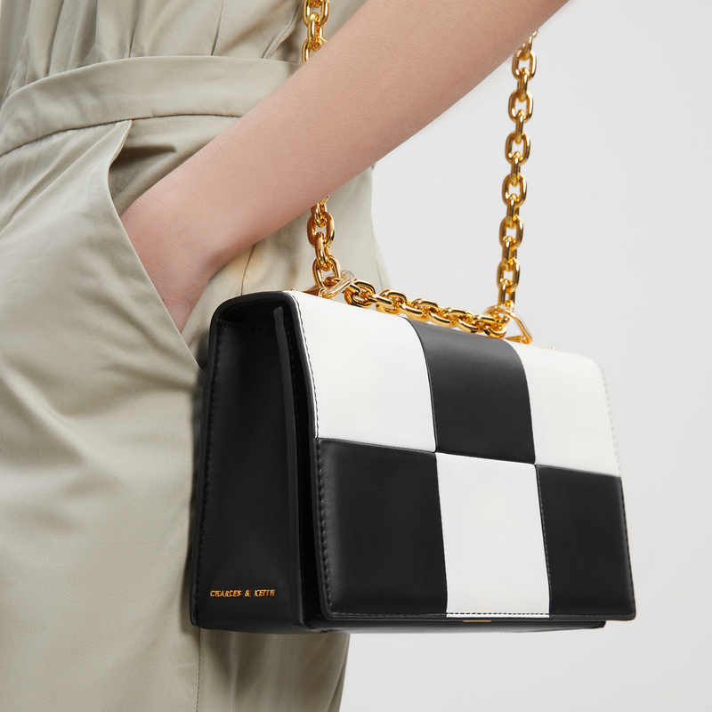 CHARLES&KEITH秋冬女包CK2-80782007方格链条单肩斜挎小方包女 - 图1