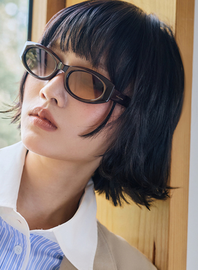 CHARLES&KEITH26秋新款CK3-21280638复古环保猫眼墨镜太阳眼镜