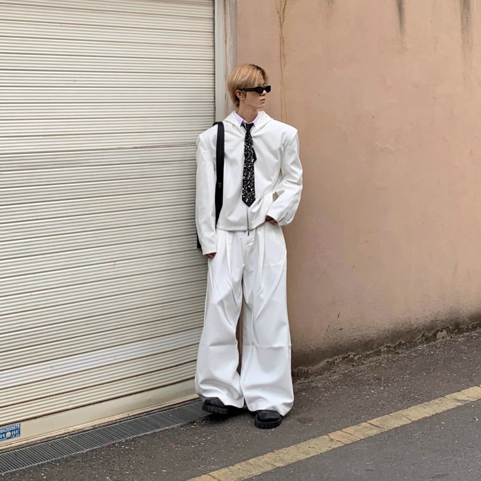 Med老叔 小众双拉链设计感套头连帽卫衣夹克男垂感阔腿裤休闲套装,淘宝优惠券,粉丝福利购,淘宝优惠卷