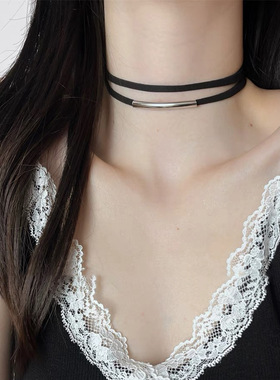 黑色choker双层叠戴项链颈环简约独特设计感项圈百搭情侣锁骨颈链