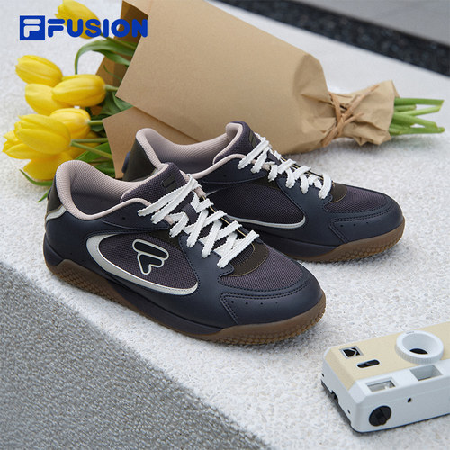 FILA FUSION斐乐女子薄底鞋2025夏季银色板鞋网面休闲运动芭蕾鞋 - 图0