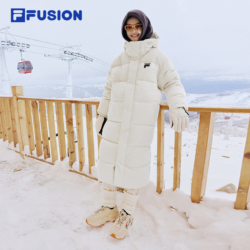 FILA FUSION斐乐潮牌男女同款长款羽绒服秋冬季情侣保暖连帽外套