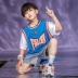 Hip hop trẻ em phù hợp với cô gái jazz lỏng tay áo mùa hè trẻ em hiphop trang phục chàng trai trang phục khiêu vũ đường phố - Trang phục