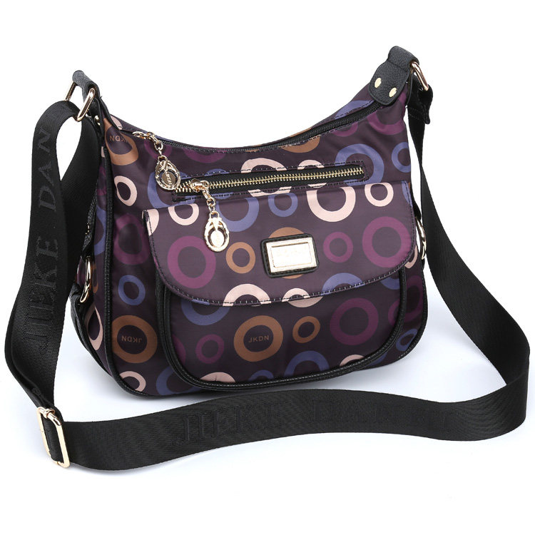 中老年妈妈斜挎帆布包秋冬单肩包 魅诗特女士包袋