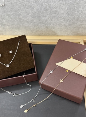 日系age同款轻奢小众迷你四叶草项链女夏精致简约锁骨链耳钉手链