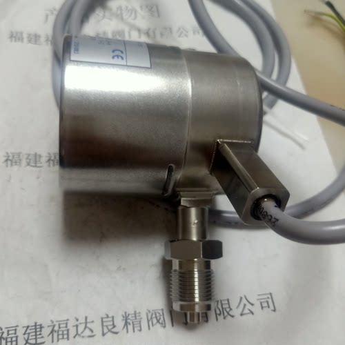 WIKA威卡SF6气体密度继电器 233.52.063 - 图0