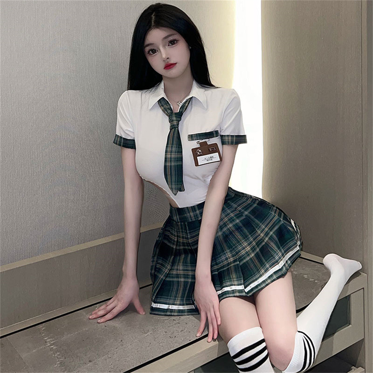 姬GILL:夏季学生jk制服套装短袖宽松休闲格子t恤短裙KTV工作服 - 图1