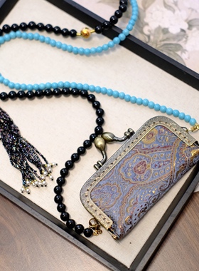 超精致~宋锦新中式国风珠链流苏真丝民族风斜跨口金包迷你小包