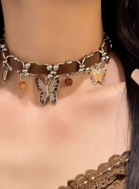 棕色皮革水晶蝴蝶项链女