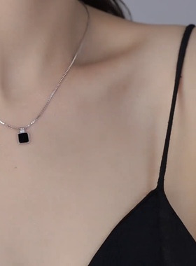 夏季黑色方牌项链女潮