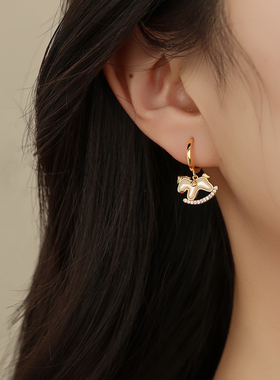 饰悟银饰2026马年珍珠锁骨链女