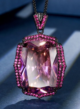 新款铜镀枪黑色仿绿碧玺吊坠女款锁骨项链干枯玫瑰粉色仿水晶挂坠