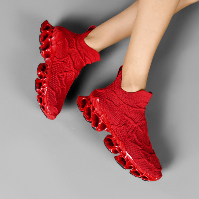 李宇女鞋2025新款高弹飞织网面网鞋红色运动跑步鞋子潮鞋夏季透气,淘宝优惠券,粉丝福利购,淘宝优惠卷
