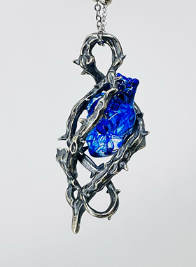 BLEEDING LOVE原创设计荆棘之心脏吊坠项链2025爆款男女小众礼物