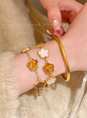 新中式咖色花朵手链女美拉德气质高级感百搭手饰轻奢大气素圈手镯