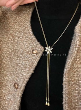 超闪锆石冬日雪花项链女款气质高级感轻奢抽拉毛衣链小众长款配饰