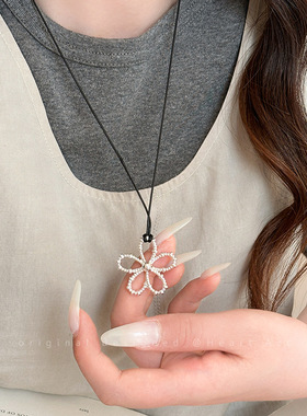 韩国东大门镂空花朵项链女简约黑绳抽拉可调节颈链长款百搭锁骨链