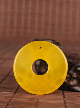 冰种玛瑙玉髓双貔貅招财转运吊坠