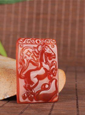 巴西红玉髓马上有福生肖马吊坠 马上有钱玛瑙红方牌马到成功挂件