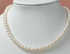 淡水真珍珠项链正圆奶油淡橙金近无暇强光项链14K黄金灯笼扣礼盒