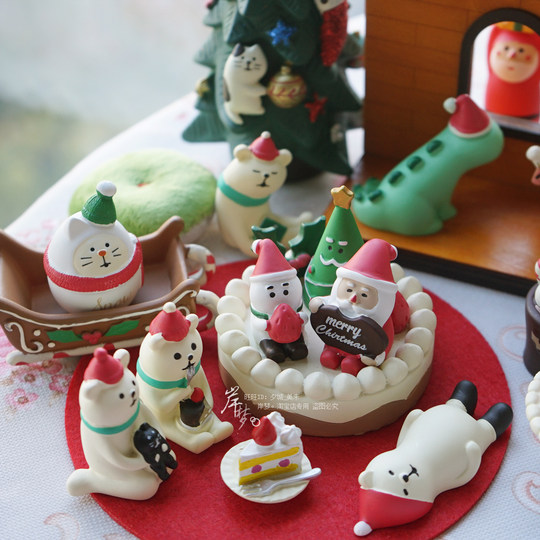 Christmas miniature doll wooden door