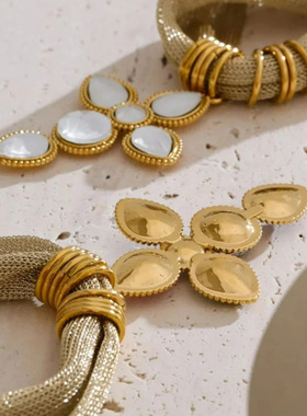 英国george melis吊坠项链高级感镶钻锁骨链钛钢欧美