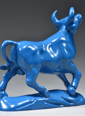 蓝色牛摆件实木雕刻十二生肖牛气冲天木质吉祥物家居办公室装饰品