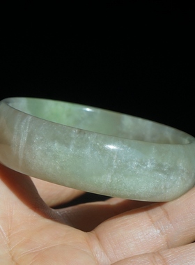 带翠色，8#内径54mm和田玉手镯天然正品轮胎圈手镯