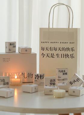 马克图布香里藏诗香薰蜡烛礼盒送女朋友实用浪漫仪式感