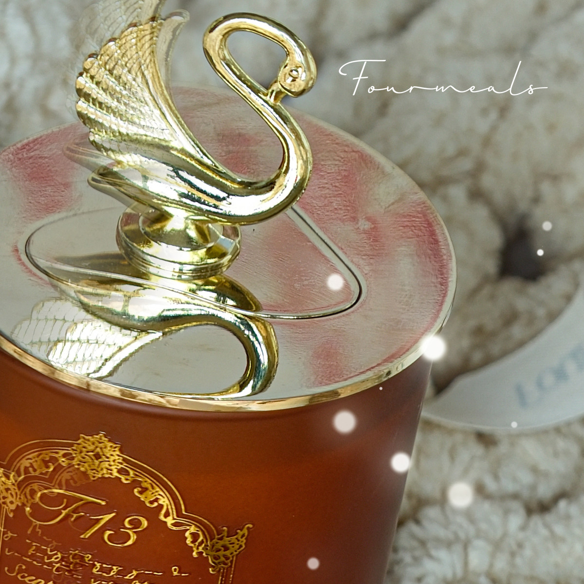 《天鹅商店》记忆圈聪明盖香薰蜡烛盖聚热防尘盖防挂壁氛围感工具,淘宝优惠券,粉丝福利购,淘宝优惠卷