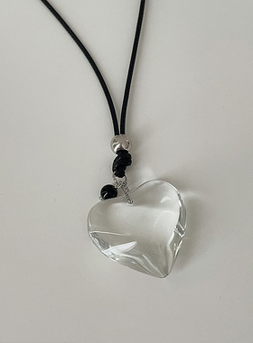 透明树脂大爱心吊坠项链女韩国小众设计感抽拉式皮革颈链锁骨链