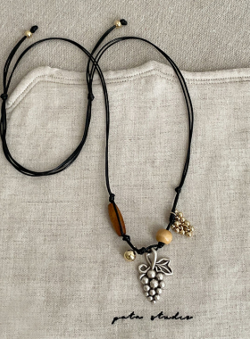 幸运松果葡萄串编绳抽拉项链女轻奢个性精致时尚潮流颈链锁骨链