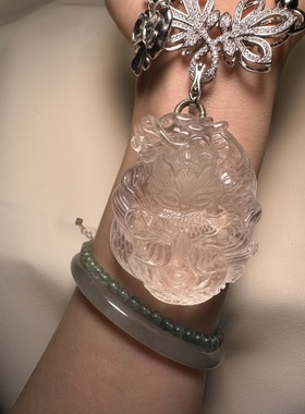 kimbabe studio白兔毛水晶龙狐牌吊坠天然水晶项链高级小众女生