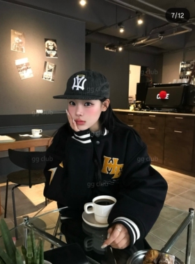 翅膀刺绣平檐帽全封帽灯芯绒可爱鸭舌帽男女同款