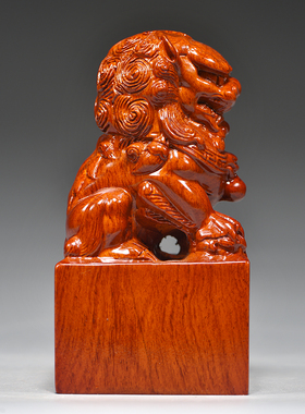 花梨木雕方形狮子印章木质