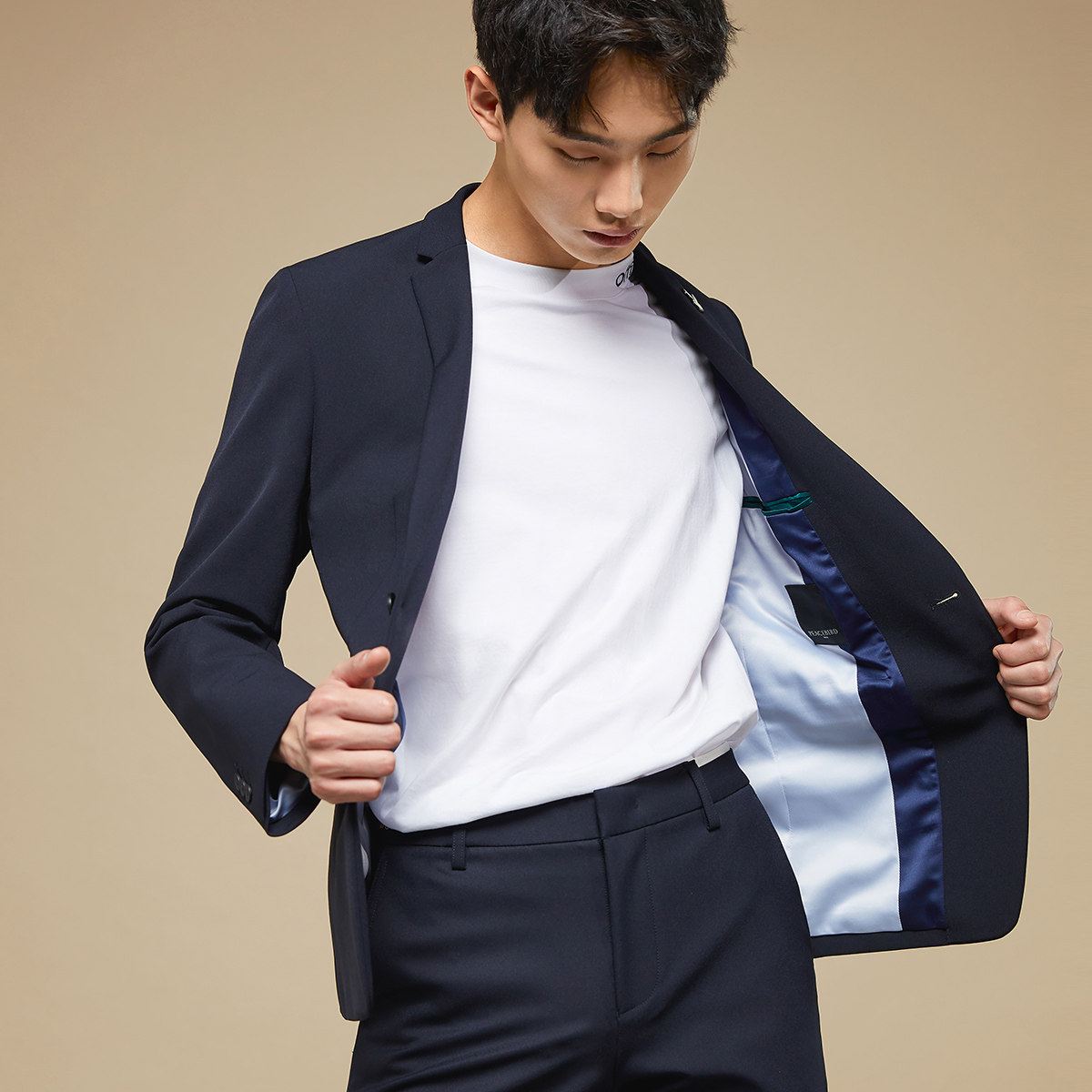 太平鸟奥莱男秋季新款藏蓝色西服 太平鸟男装outlets店西服