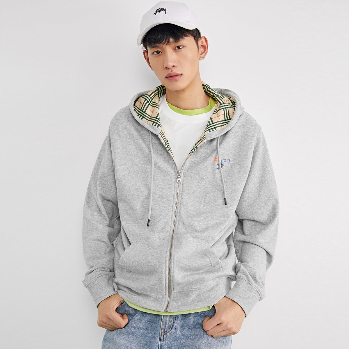 太平鸟男装奥莱新款立体刺绣卫衣 太平鸟男装outlets店卫衣