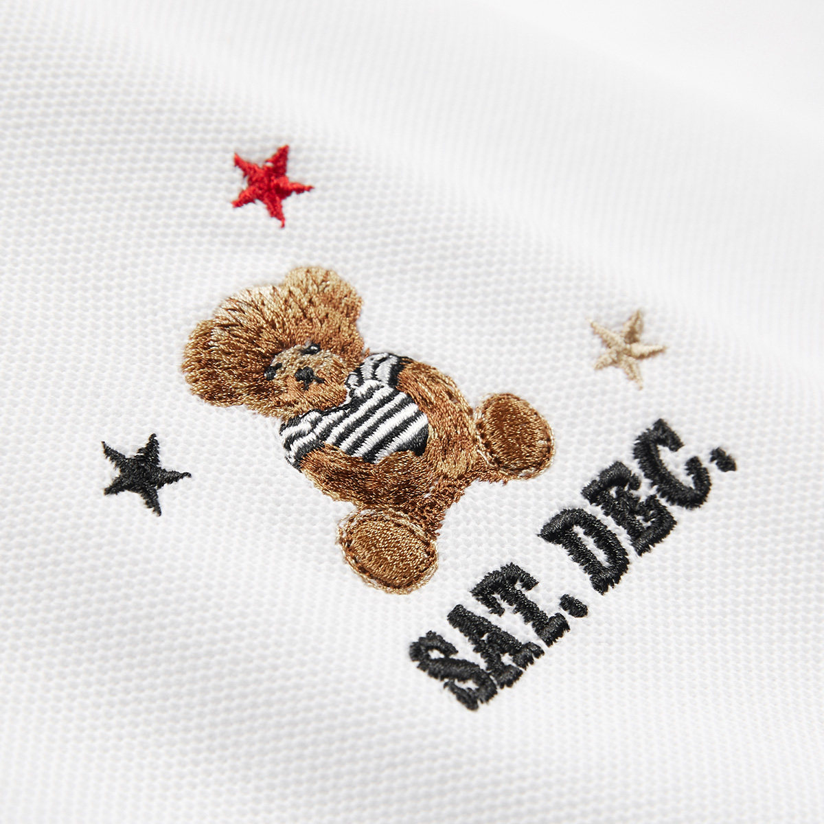  太平鸟男装outlets店Polo衫